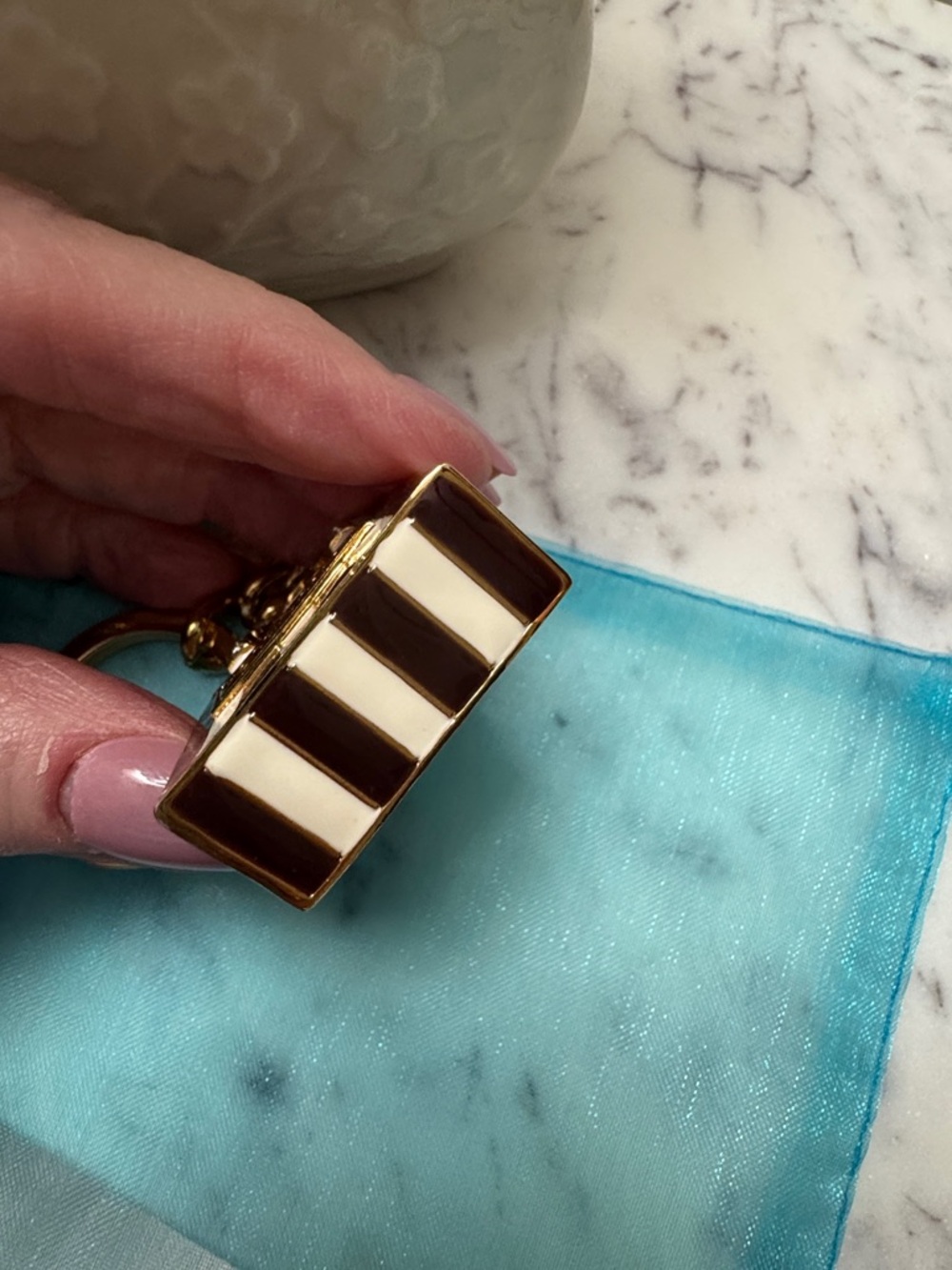 henri bendel Striped Mini Bag Keychain / Bag Charm Brown & White with Gold NWOT - Picture 6 of 8